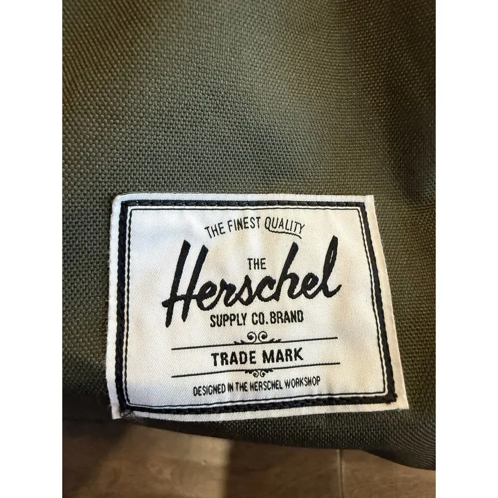 Herschel Supply Co. Ravine Duffel Bag Green Faux Leather Handle